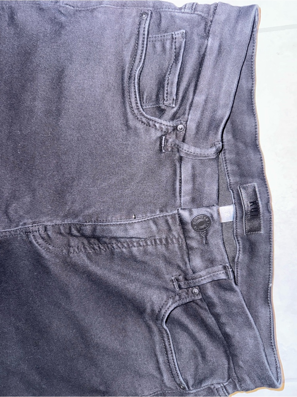 KUT from the Kloth Meg High Rise Wide Leg Jeans - Picture 4 of 8